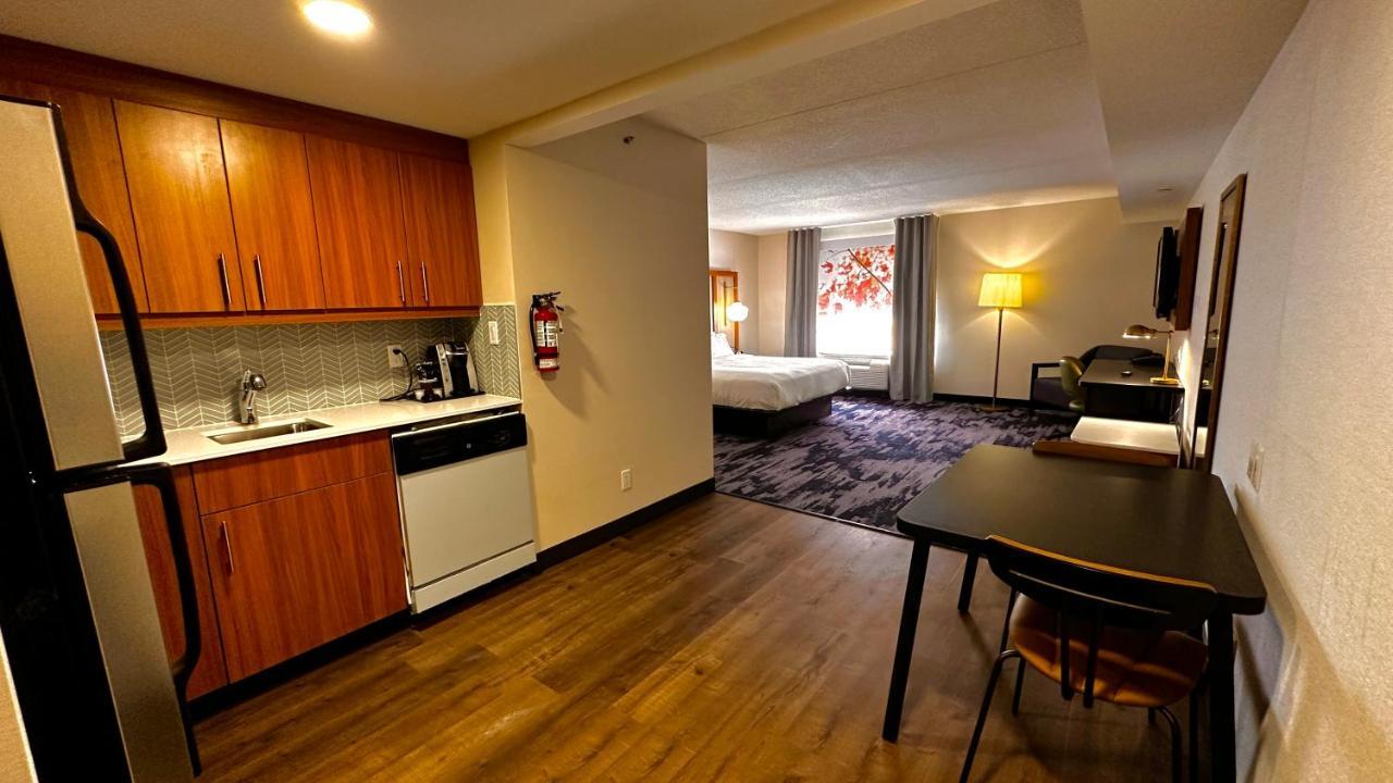 Newmarket Hotel And Suites Eksteriør bilde
